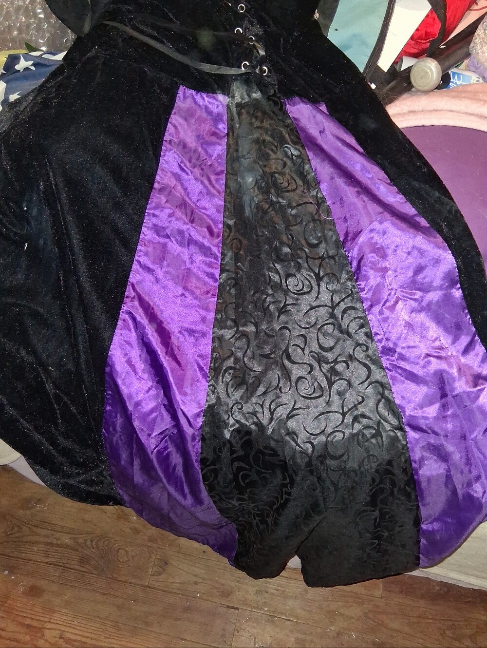 Purple And Black Long Dress For Costume - Picture 4 of 9